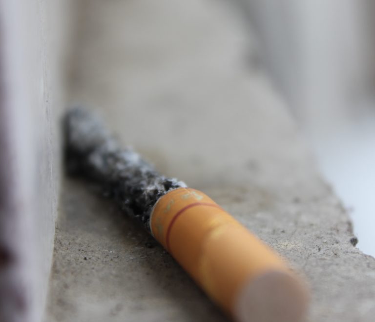 Stop smoking: Acupuncture and Hu Care support you in this process. Overcoming Tobacco Addiction